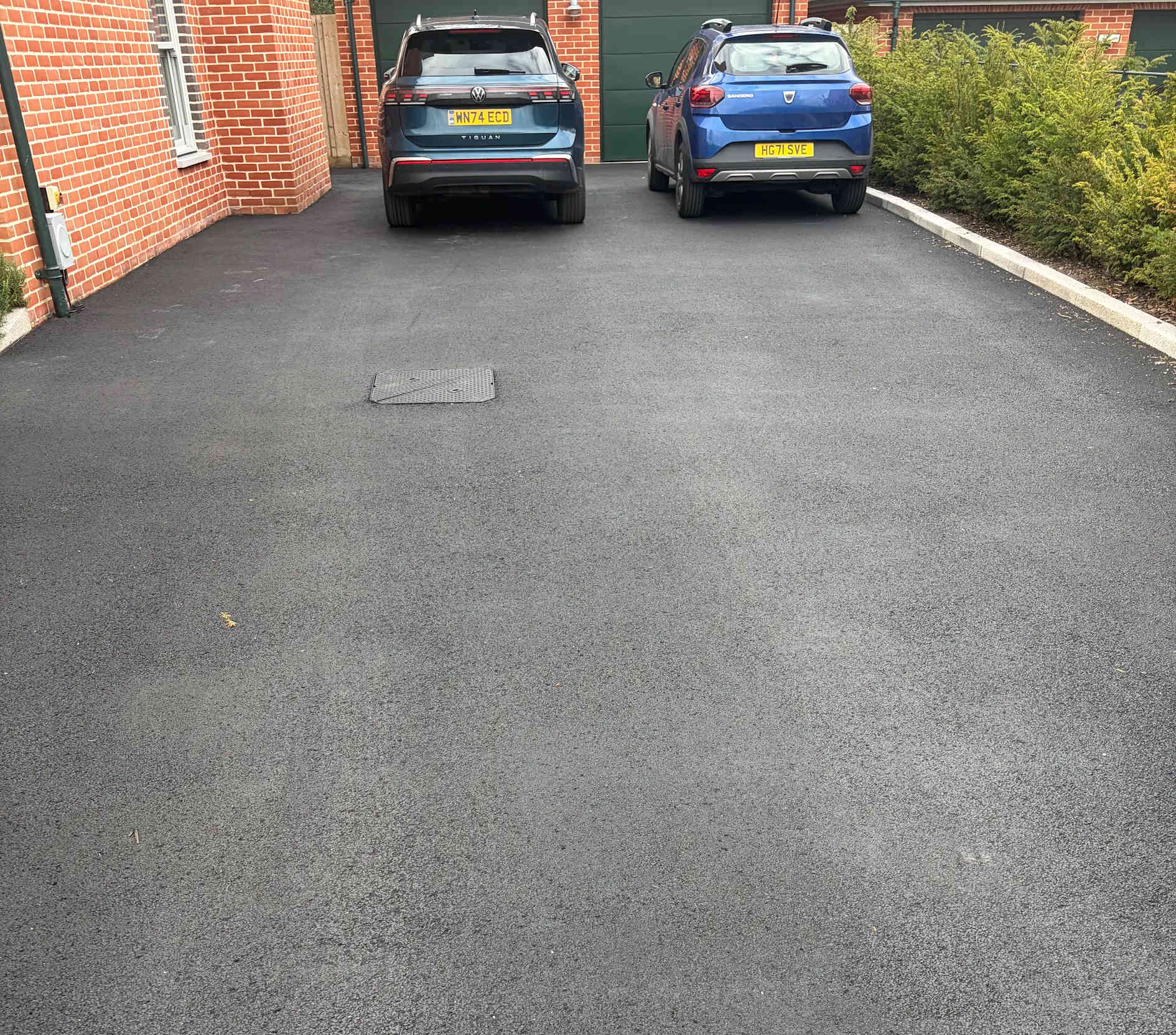 Tarmac driveway restoration — front of house (Angus Hogg review)